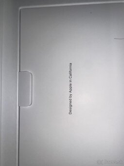 Predám málo používaný MacBook 13” 2024 M3, 256 GB. - 10