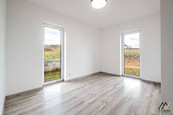 RODINNÝ DOM OBEC SVINIA | OKRES PREŠOV - 10