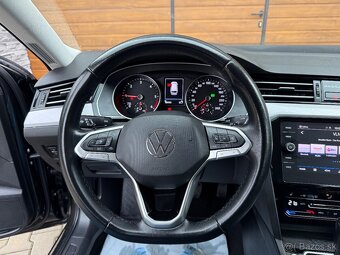 Volkswagen Passat Variant 2.0 TDI EVO Elegance DSG - 10