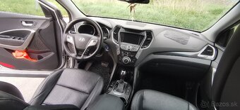 Hyundai Santa Fe - 10