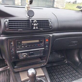 Predám volkswagen passat 5.5 - 10