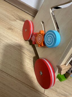 Drevené chodítko na tlačenie - 10