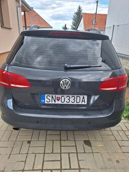 VW Passat B7, 1.6 TDI, Bluemotion - 10