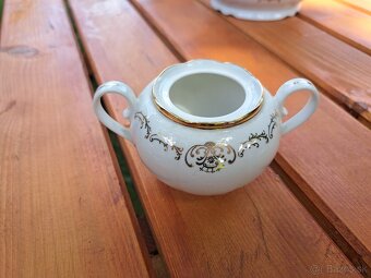 Predám porcelánovú sadu - 10