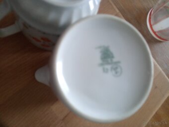 Šálky, porcelán, sklo. Retro, na chalupu. - 10