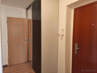 Prerobený 3 izb byt s komorou, 2x pivnica, pri parku,Sereď - 10