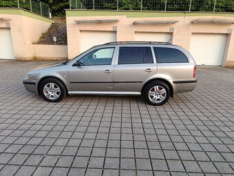 ŠKODA OCTAVIA TOUR 1,6,75KW,2007,(BENZÍN) - 10