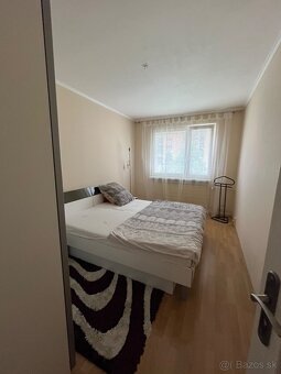 V Štúrove na predaj 4. izb. byt s výhladom na Baziliku - 10