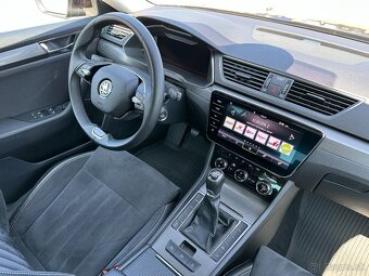 Škoda Superb Combi 2.0 TDi M6, r.v.: 2021 - 10