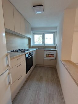 Podnikajte vo svojom: predaj zrekonštruovaný objekt Sásova - 10