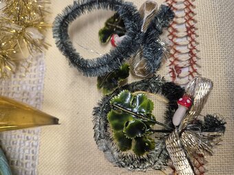 Predam stare vianocne ozdoby - 10