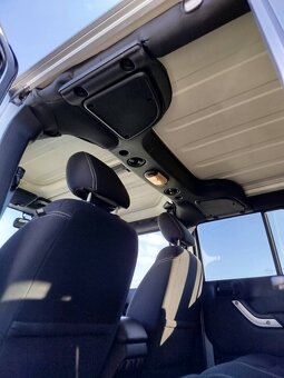 Jeep Wrangler 2.8 CRD Sahara A/T - 10
