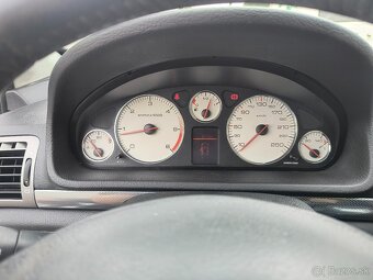 Peugeot 407 SW - 10