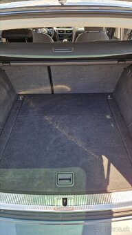 AUDI a4 avant b8 facelift 2.0 TDI s-line - 10