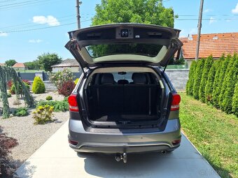 Fiat Freemont 2.0 16V 170k MultiJet Longue 4x4 A/T - 10