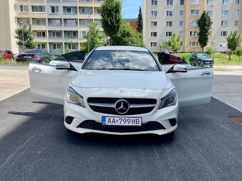 Mercedes Benz CLA 180 - 10