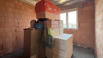 4 izbový rodinný dom, pozemok 600 m², Malý Lapáš, Nitra - 10