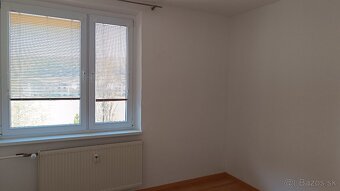 Prenájom slnečného 3-izbového bytu v NMnV - Hájovky - 72 m² - 10