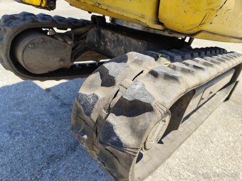Minibáger Komatsu PC15, váha 1550kg. - 10