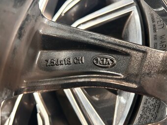 R18 225/40R18 CEED PROCEED GT ORIGINAL - 10