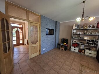 ZNÍŽENÁ CENA Na predaj rodinný dom v meste Gabčíkovo - 10