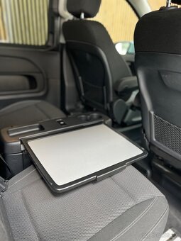 Mercedes-Benz V trieda V250 d lang Avantgarde A/T - 10