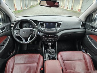 HYUNDAI TUCSON 2,0 CRDI 4WD - 10