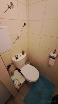 NA PREDAJ: 1 izbový byt - 37m2 s lóggiou, Za dráhou - 10