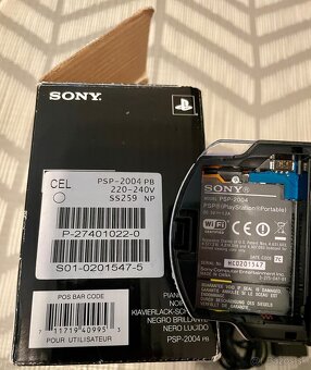 Sony PSP 2004 (displej ma poškodenie) - 10