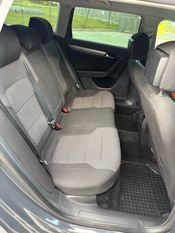 Volkswagen Passat B7 2.0tdi - 10