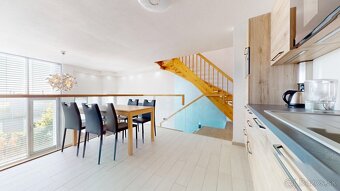 Luxusný 5i. RD, 3x kúpeľňa, garáž, KLÍMA, Vavrinecká ul. TOP - 10