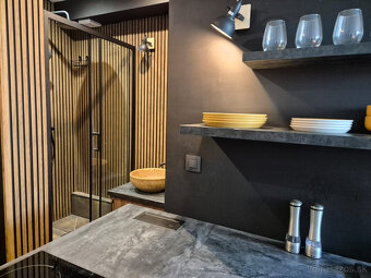 Na prenájom útulná garsónka s balkónom v centre Žiliny - 10