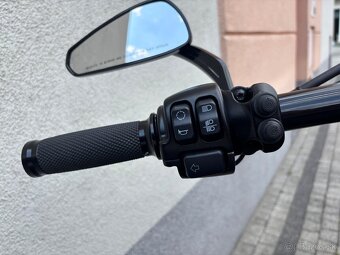 Harley FXBR Breakout - 10