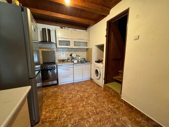Celoročná chata, 399 m² vysporiadaný pozemok, studňa - 10