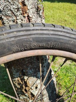 Predám kolesá na motocykel ČZ 150C v peknom stave - 10