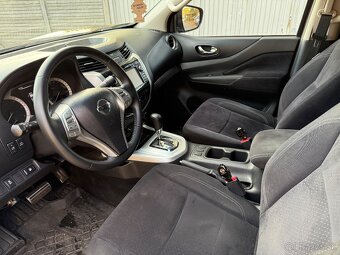 NISSAN NAVARA 2,3 dCi 4x4 - 10