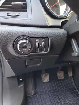 Opel Astra Sports Tourer J Cosmo, diesel - 10