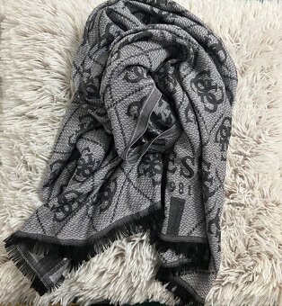 Šál_dámsky_Guess,CK,YSl - 10
