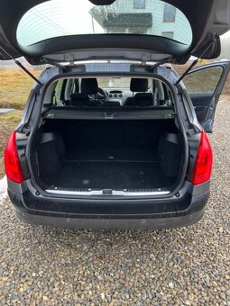 Predám Peugeot 308 SW 1.6 HDi - 10