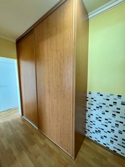 Na prenájom 2 izbový byt na Vajanského ulici - 10