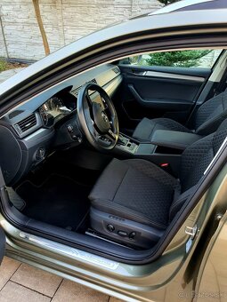 Škoda Superb combi STYLE 4x4 2.0 tsi DSG 280PS - 10
