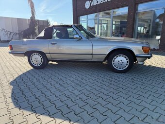 SL560. R107 Europa / D techniacak top Stav - 10