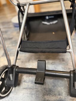Cybex Mios podvozok - 10