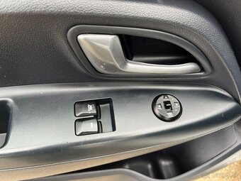 KIA Rio 1.25 CVVT - 10