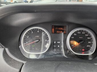 Dacia Duster 1.6 16V 4x4 Access - 10