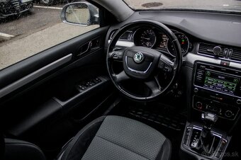 Škoda Superb Combi 2.0 TDI 4x4 DSG - 10