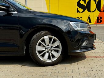 Volkswagen Jetta 2.0 TDI Business Highline DSG - 10