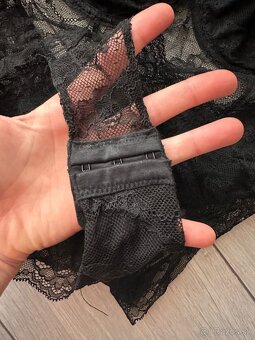 Nove krasne cipkovane body - 10