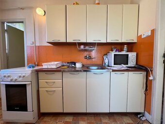 3-izbový byt s garážou, 2 pivnicami záhradkou 250m2 a pa - 10