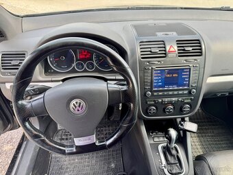Volkswagen Golf V GTI DSG - 10